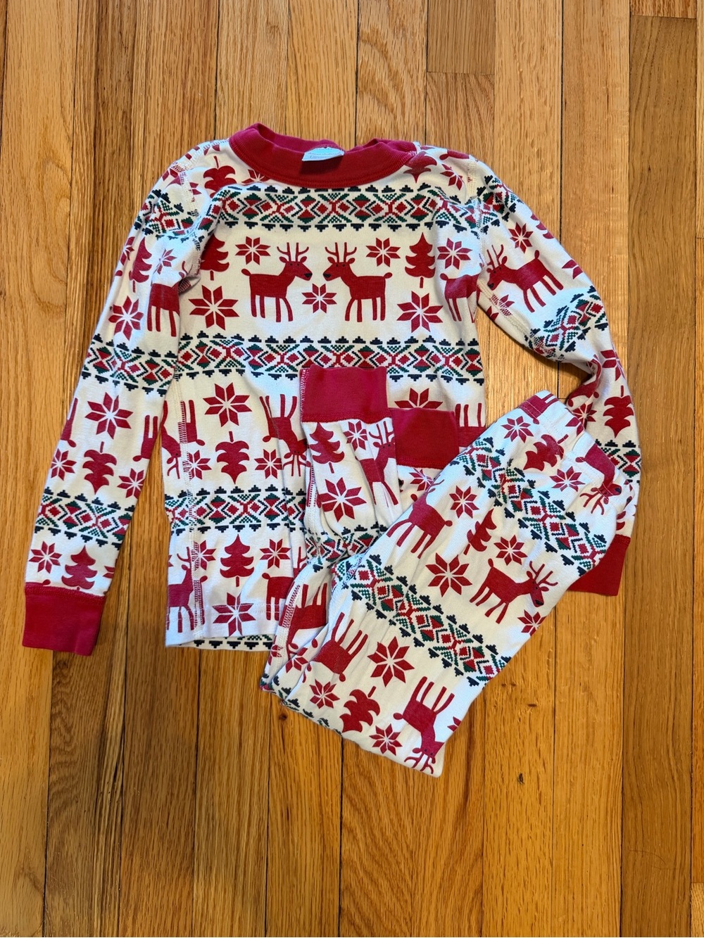 Hanna Andersson Holiday Reindeer Kids Pajama Set - Red and White size 5